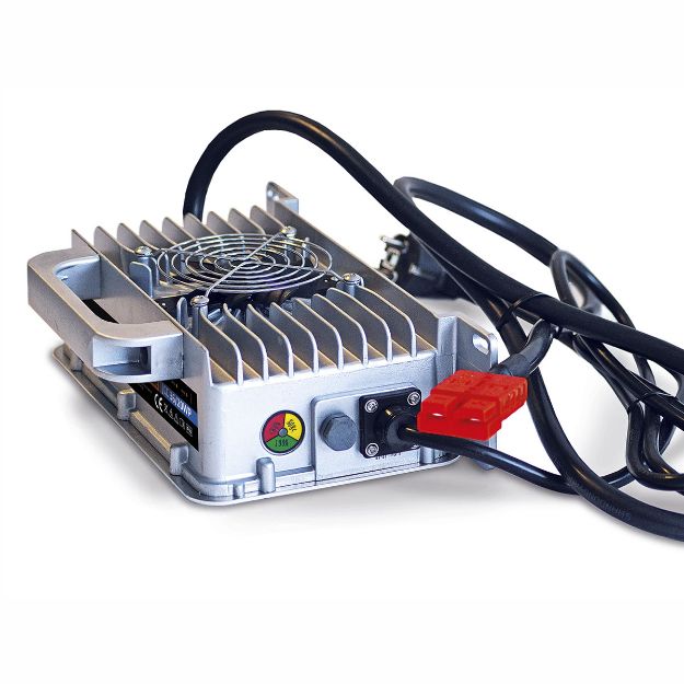 Jarocells lítium akkumulátor töltő 36V 20A vízálló